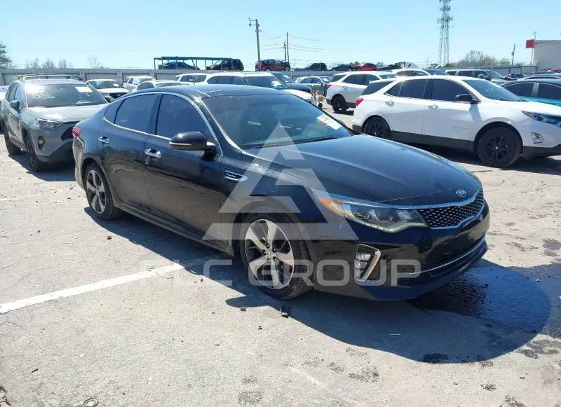 2018 KIA Optima photo