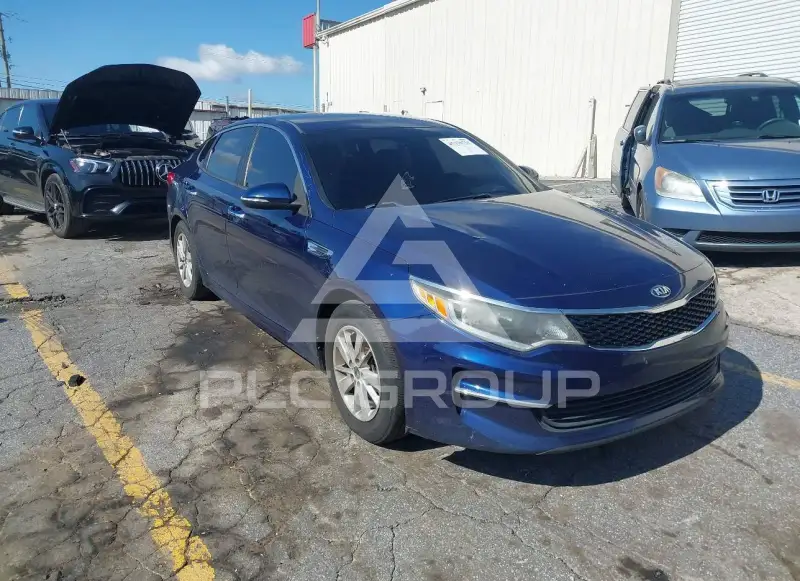 2018 KIA Optima photo