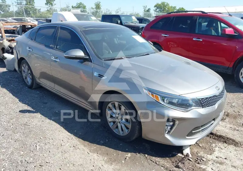 2018 KIA Optima фото
