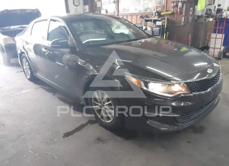 2018 KIA Optima photo
