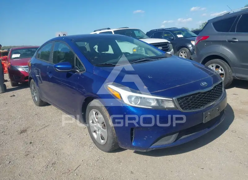 2018 KIA Forte photo