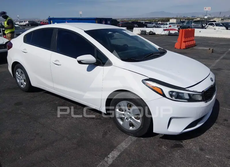 2018 KIA Forte фото