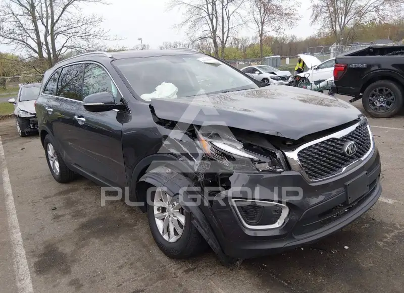 2018 KIA Sorento photo