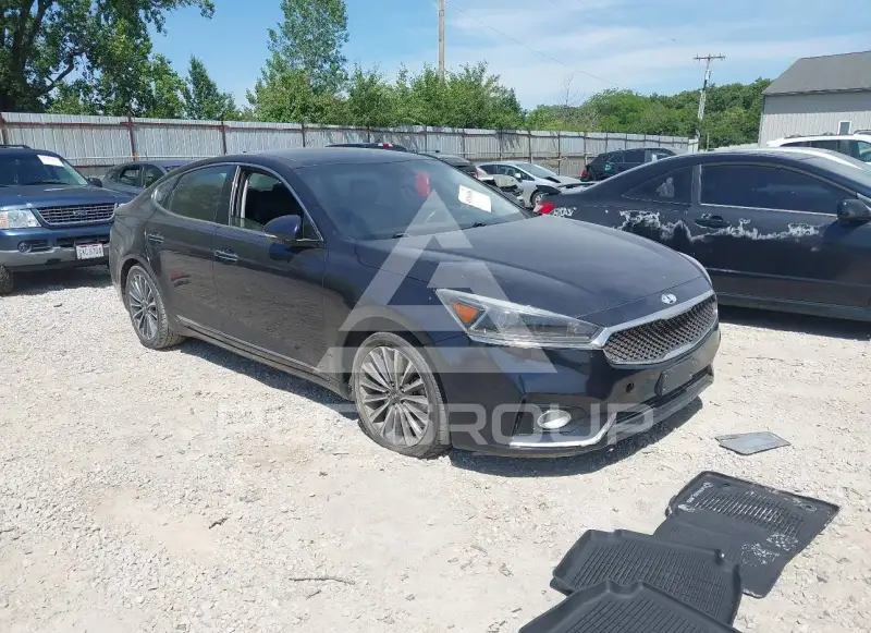 2018 KIA Cadenza photo
