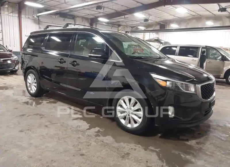 2018 KIA Sedona фото