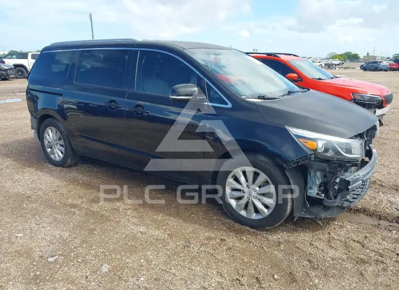 2018 KIA Sedona фото