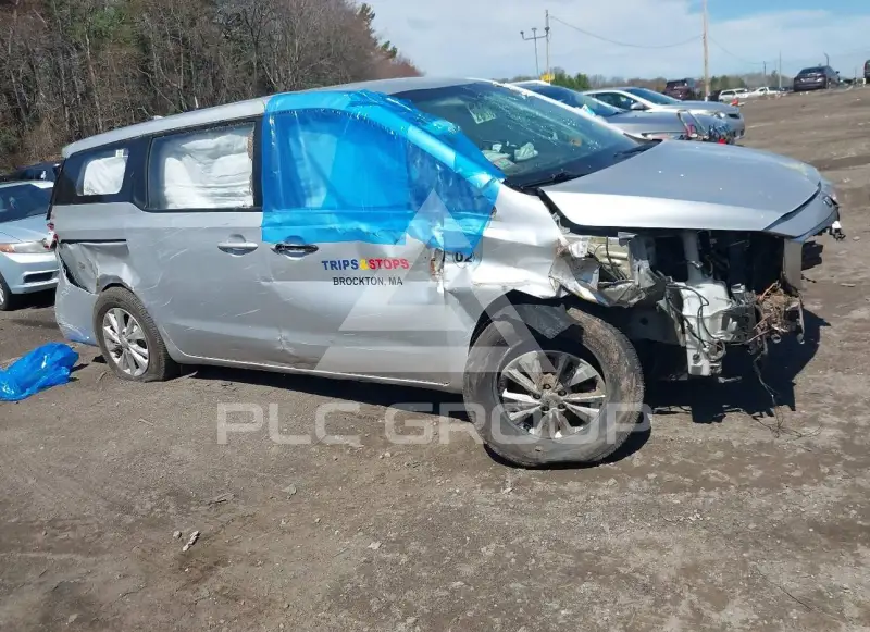 2018 KIA Sedona фото