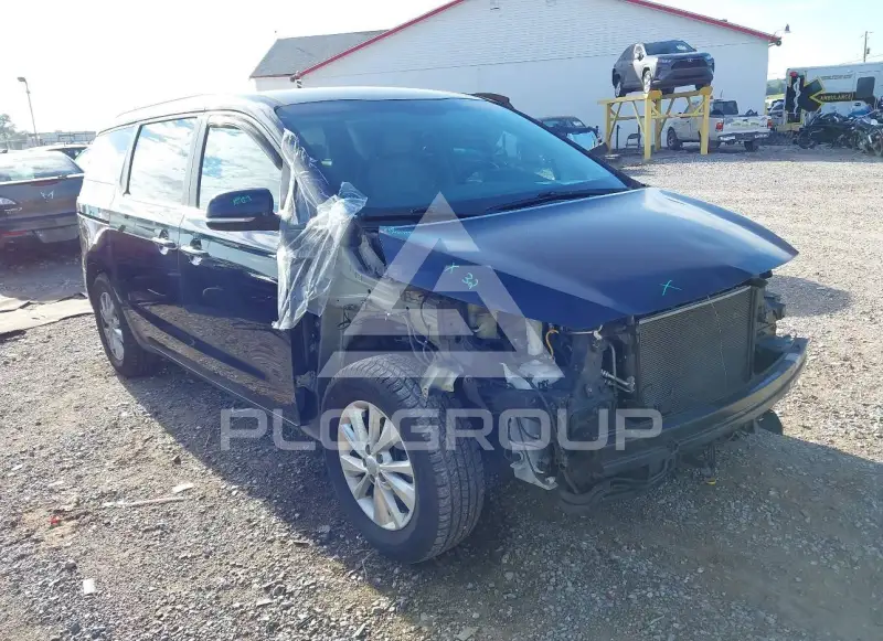 2018 KIA Sedona фото