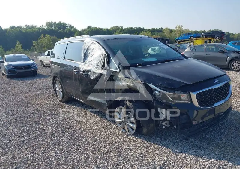 2018 KIA Sedona фото