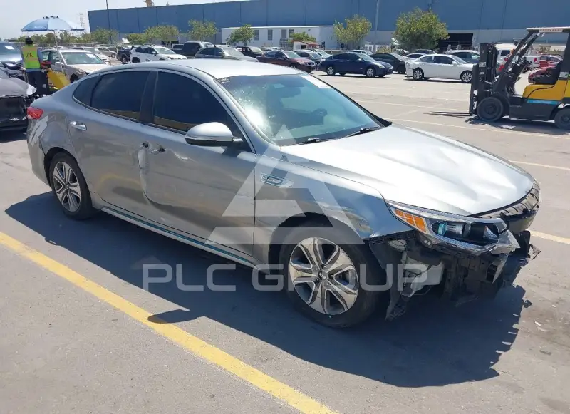 2018 KIA Optima фото