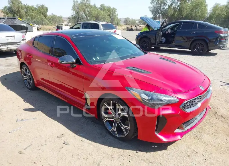 2018 KIA Stinger photo