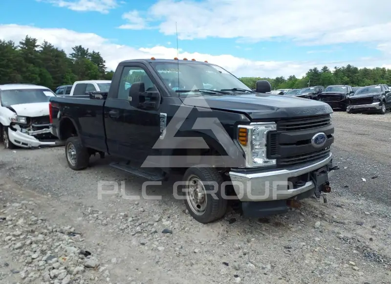 2018 Ford F-250 фото