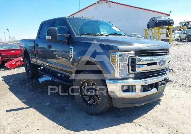2018 Ford F-250 photo