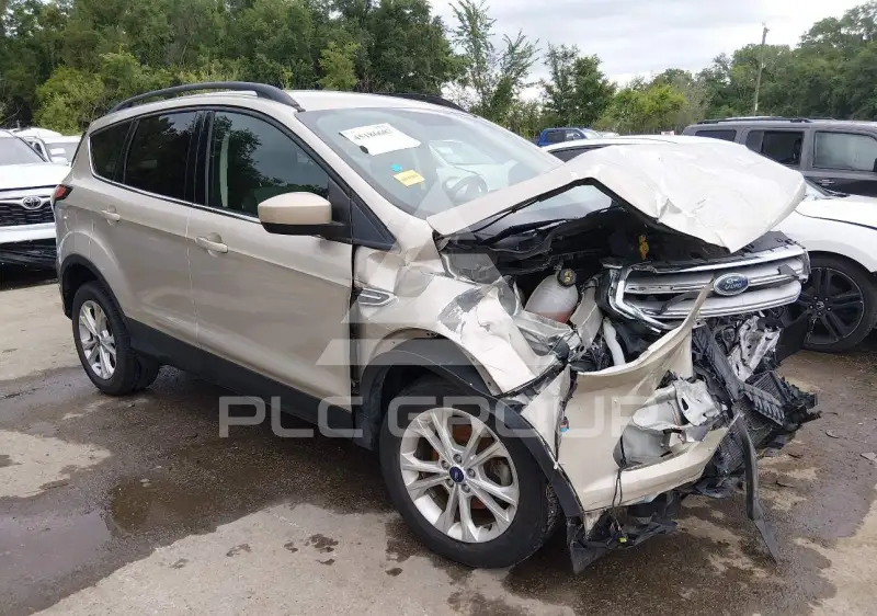 2018 Ford ESCAPE photo