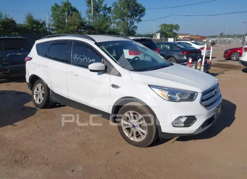 2018 Ford ESCAPE photo