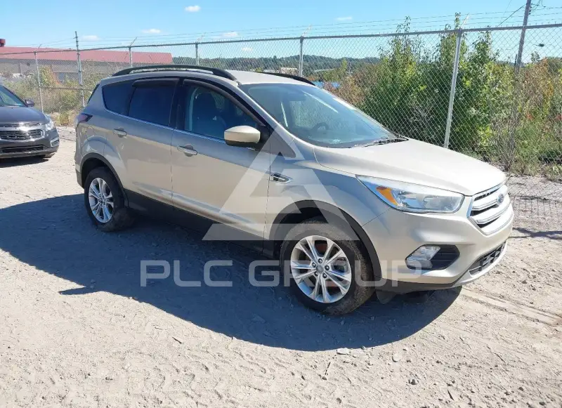 2018 Ford ESCAPE photo