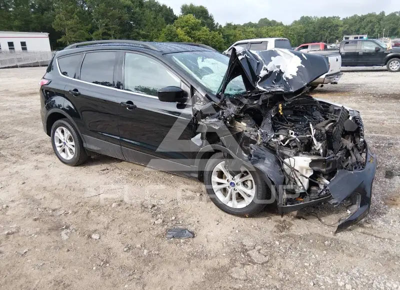2018 Ford ESCAPE photo