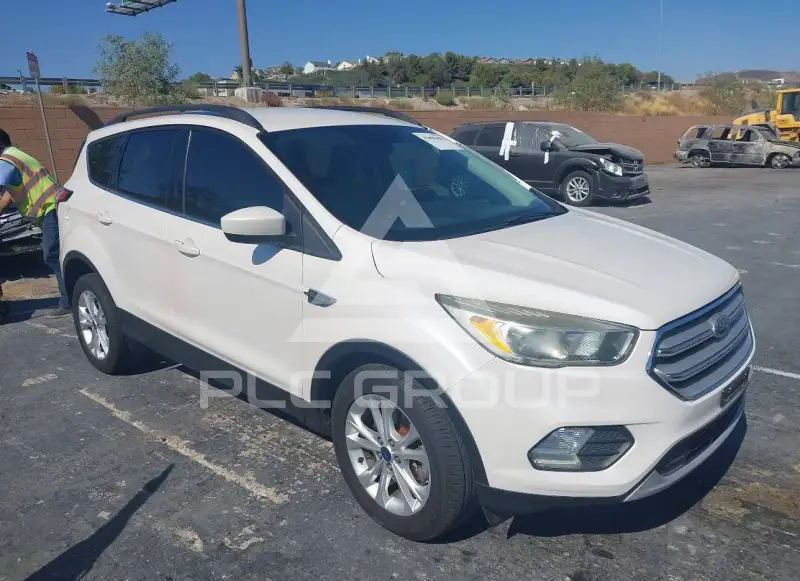 2018 Ford ESCAPE фото
