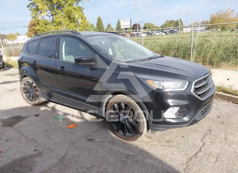 2018 Ford ESCAPE фото