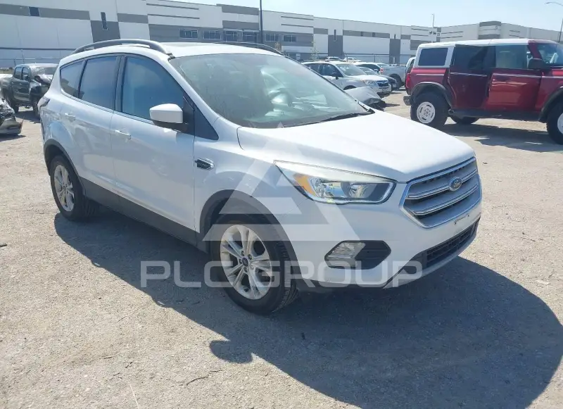 2018 Ford ESCAPE photo
