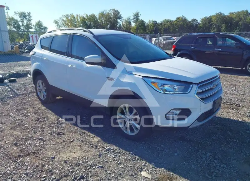 2018 Ford ESCAPE photo