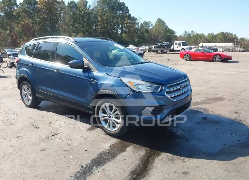 2018 Ford ESCAPE photo