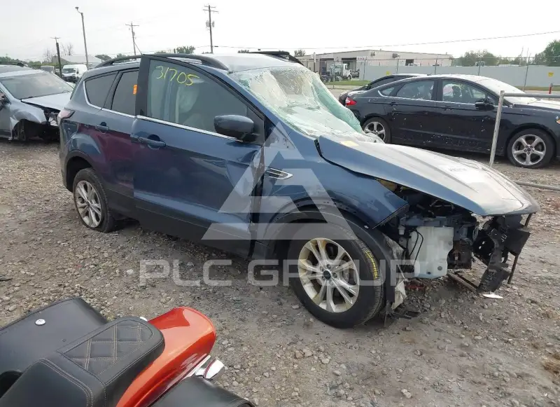 2018 Ford ESCAPE photo
