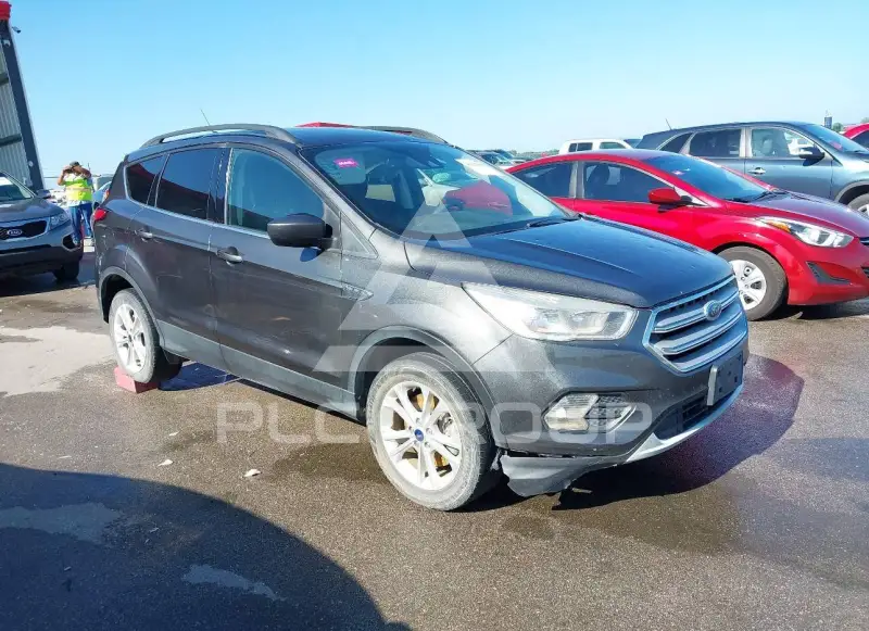 2018 Ford ESCAPE фото