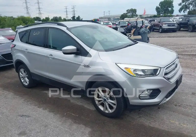 2018 Ford ESCAPE photo