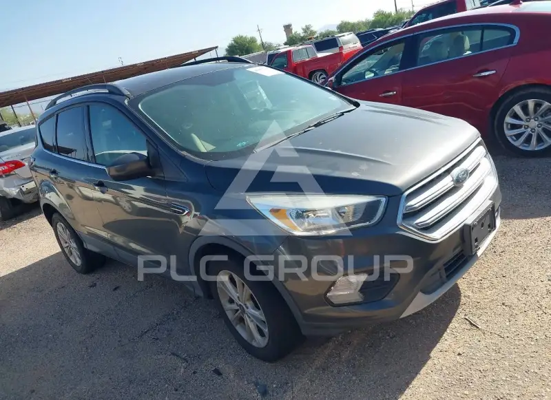 2018 Ford ESCAPE photo