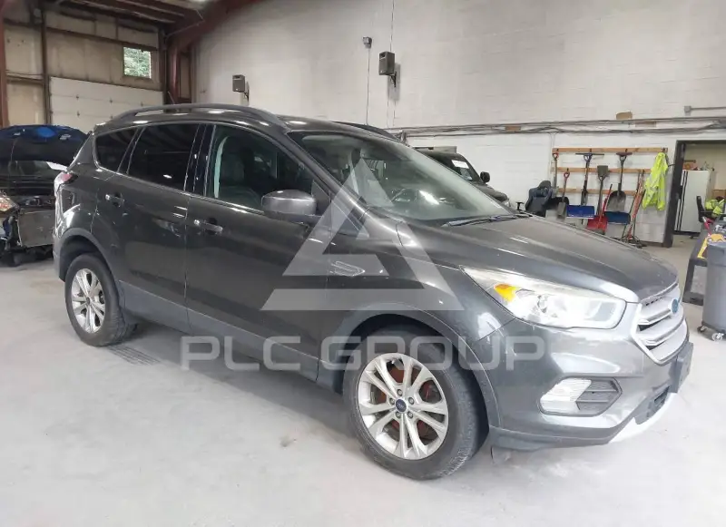 2018 Ford ESCAPE photo