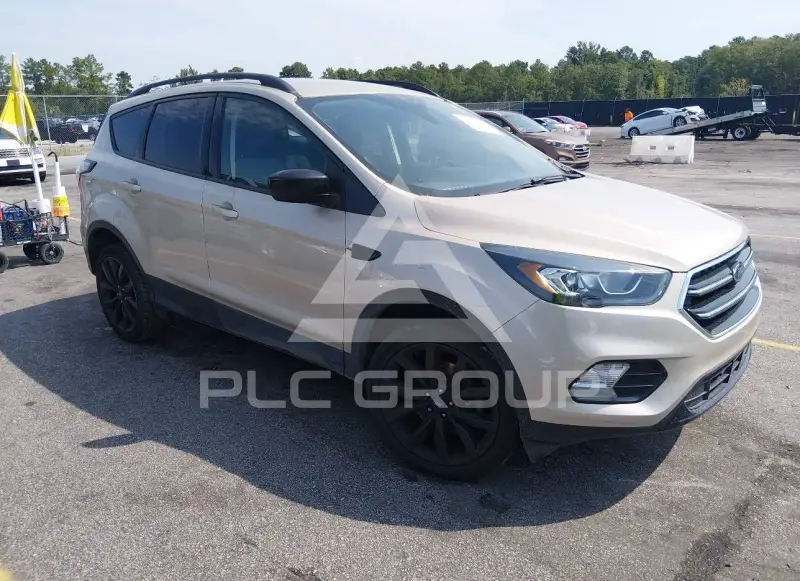 2018 Ford ESCAPE фото