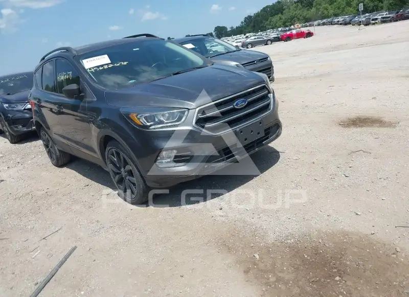 2018 Ford ESCAPE фото