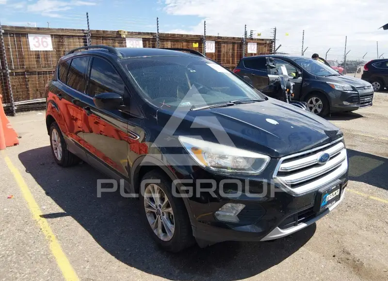 2018 Ford ESCAPE photo