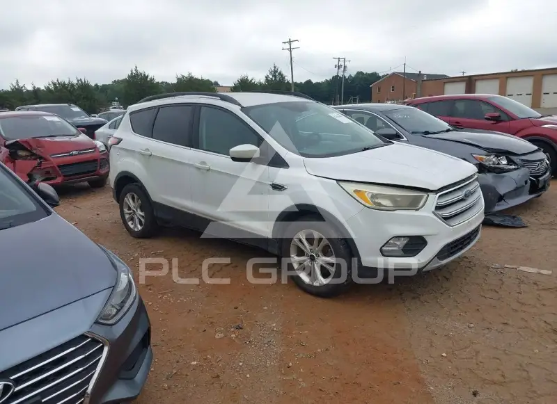 2018 Ford ESCAPE photo
