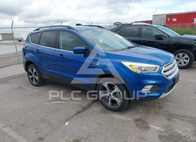 2018 Ford ESCAPE photo