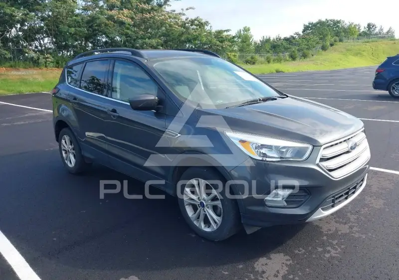 2018 Ford ESCAPE photo