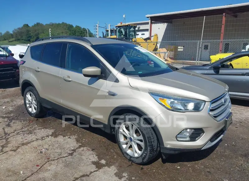 2018 Ford ESCAPE photo