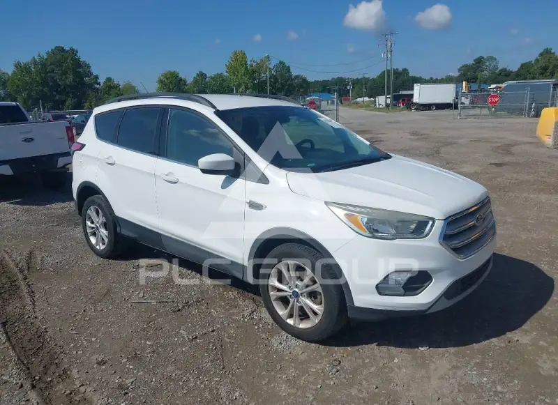 2018 Ford ESCAPE фото