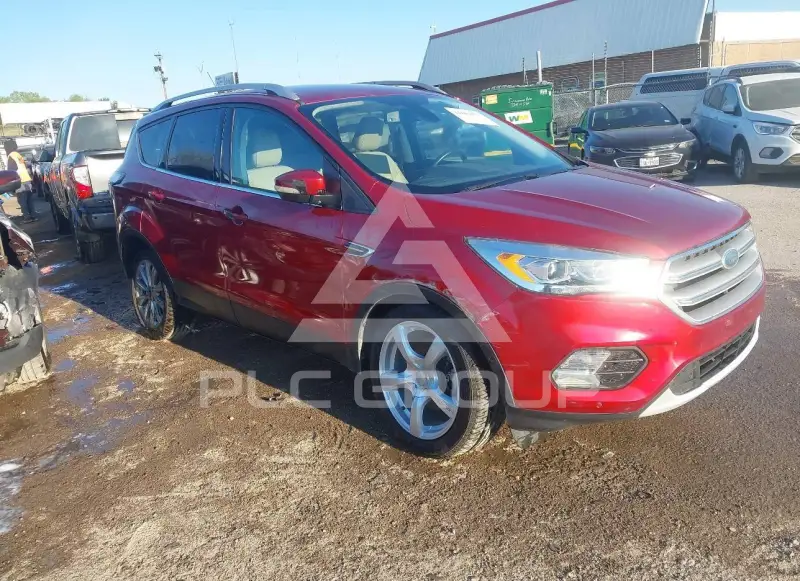 2018 Ford ESCAPE фото