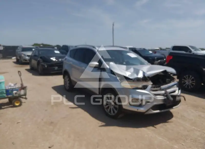 2018 Ford ESCAPE фото