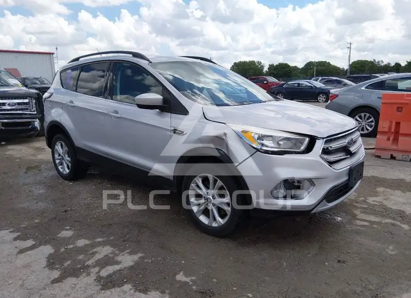 2018 Ford ESCAPE photo