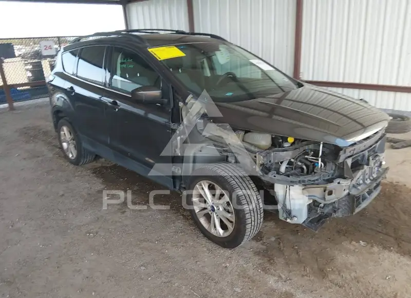 2018 Ford ESCAPE photo