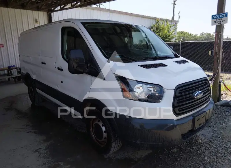 2018 Ford TRANSIT photo