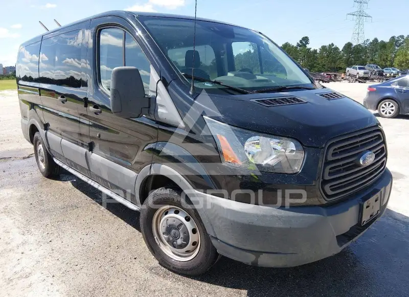 2018 Ford TRANSIT photo