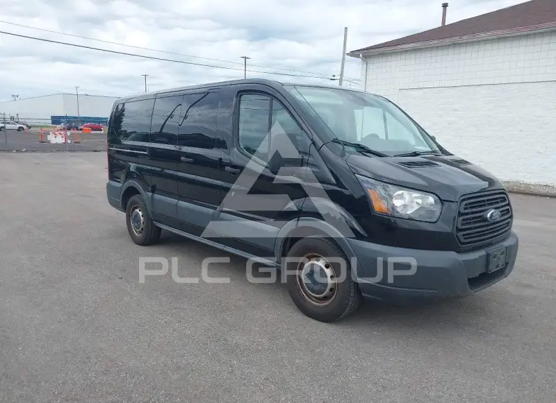 2018 Ford TRANSIT photo