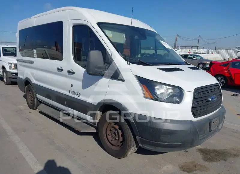 2018 Ford TRANSIT photo