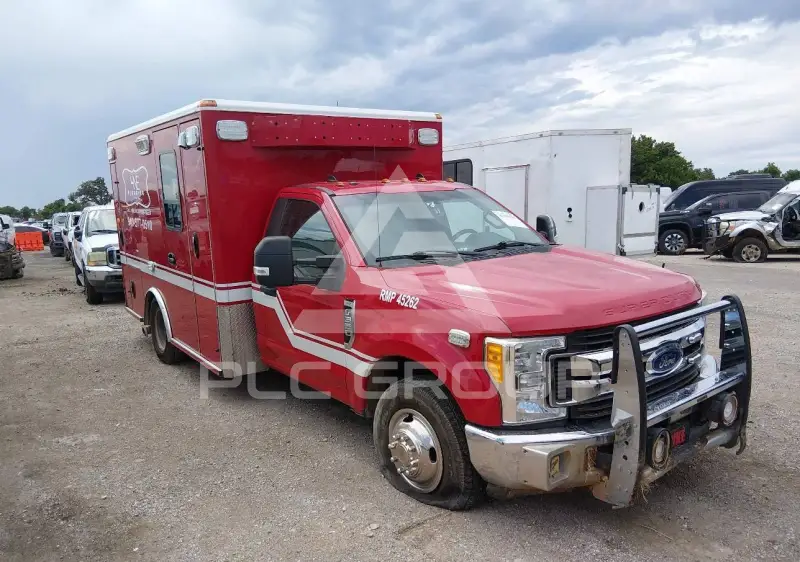 2018 Ford F-350 photo