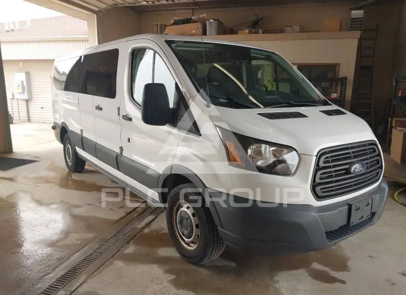 2018 Ford TRANSIT photo