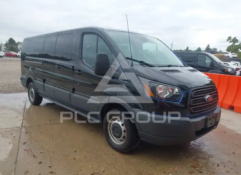 2018 Ford TRANSIT photo